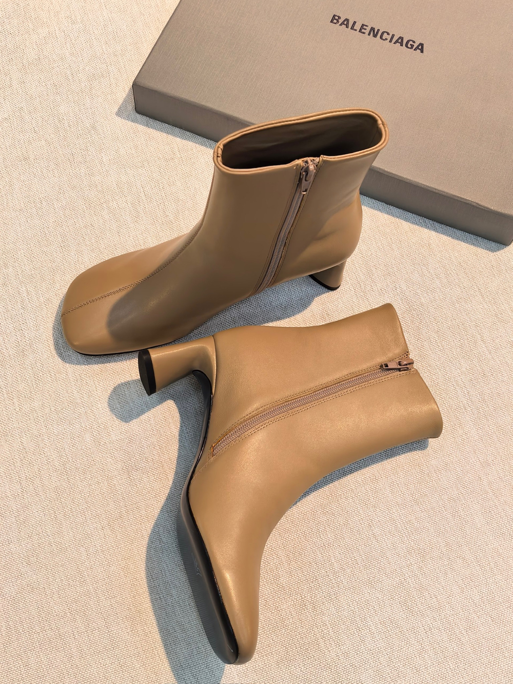 Ботильоны Balenciaga