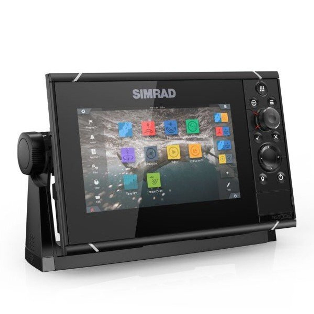 SIMRAD NSS16 evo3 with world basemap
