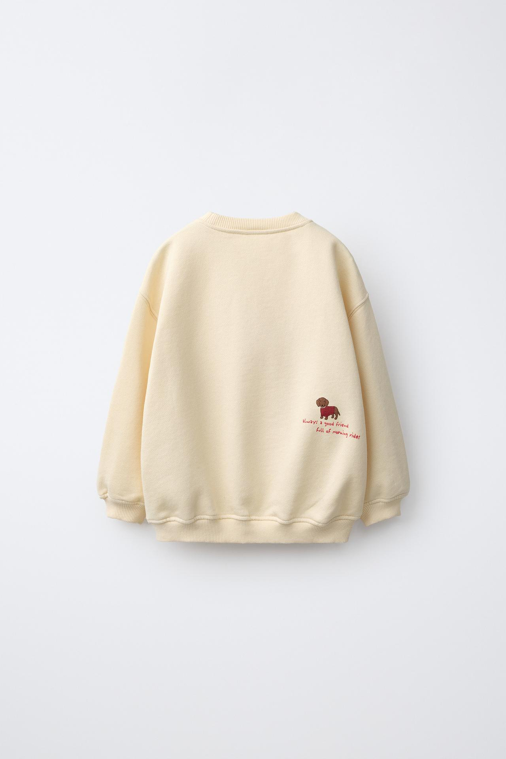 ZARA ТОЛСТОВКА С НАШИВКОЙ «СЕРДЦЕ», ЦВЕТ СЛИВОЧНОГО МАСЛА