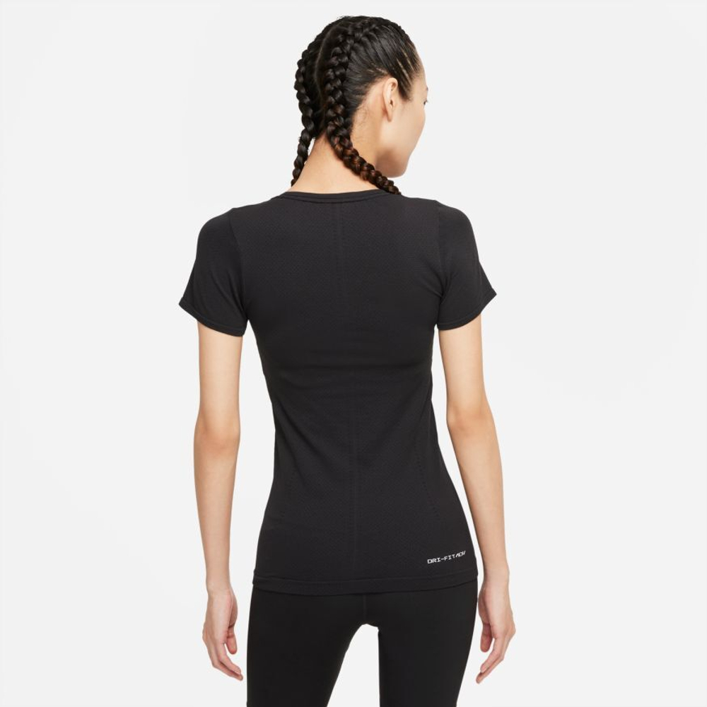 Женская теннисная футболка Nike Dri-Fit Aura Slim Fit Short Sleeve Top W - черный