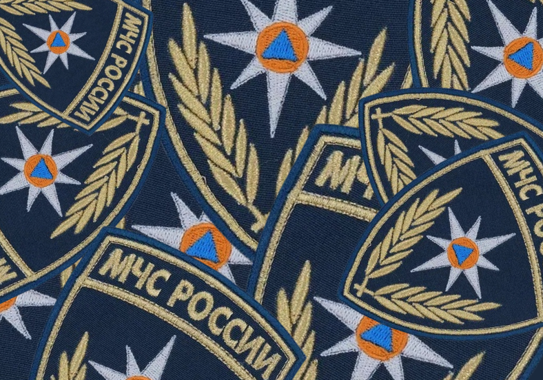 Вышивка на шевроне или непосредственно на изделиях: