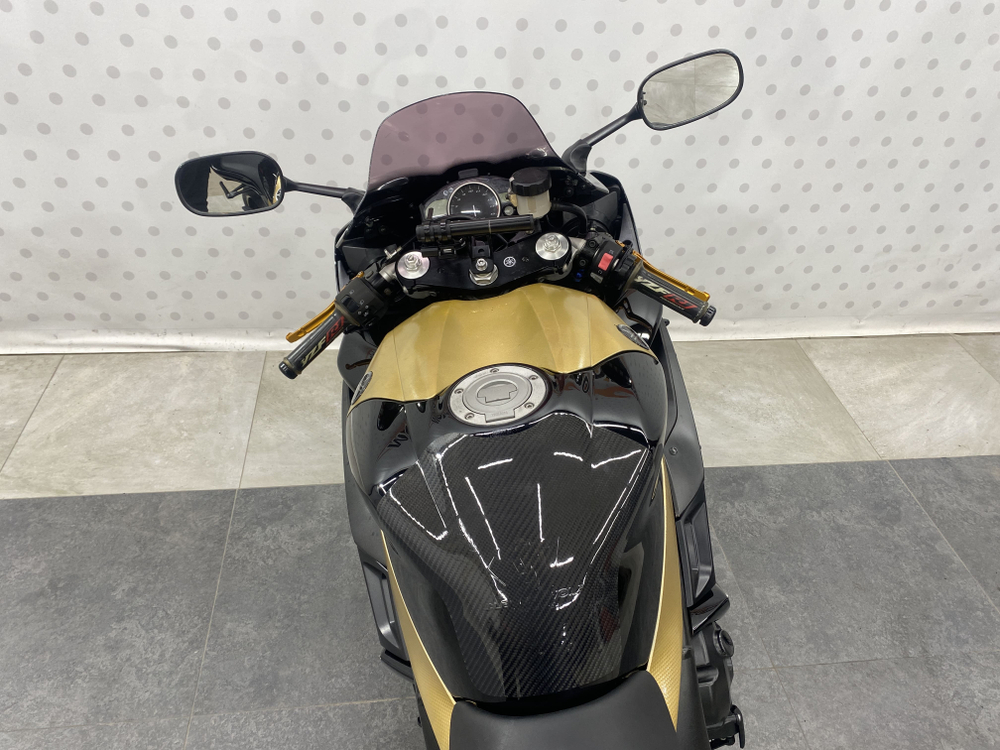 Yamaha YZF-R1 2005