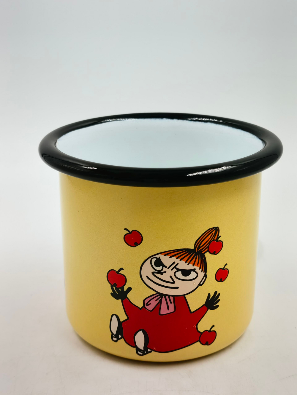 Эмалированная кружка Moomin "Маленькая Ми", желтая, 250 мл (из Финляндии)