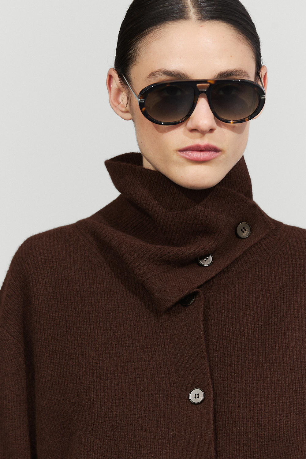 Massimo Dutti Кардиган из двухизнаночного трикотажа с воротником-трубой, шоколадный