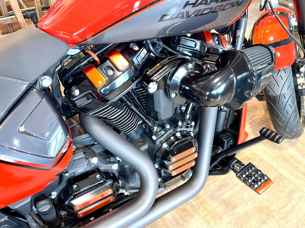 Harley-Davidson FXDR 114 (2020) Baja Orange