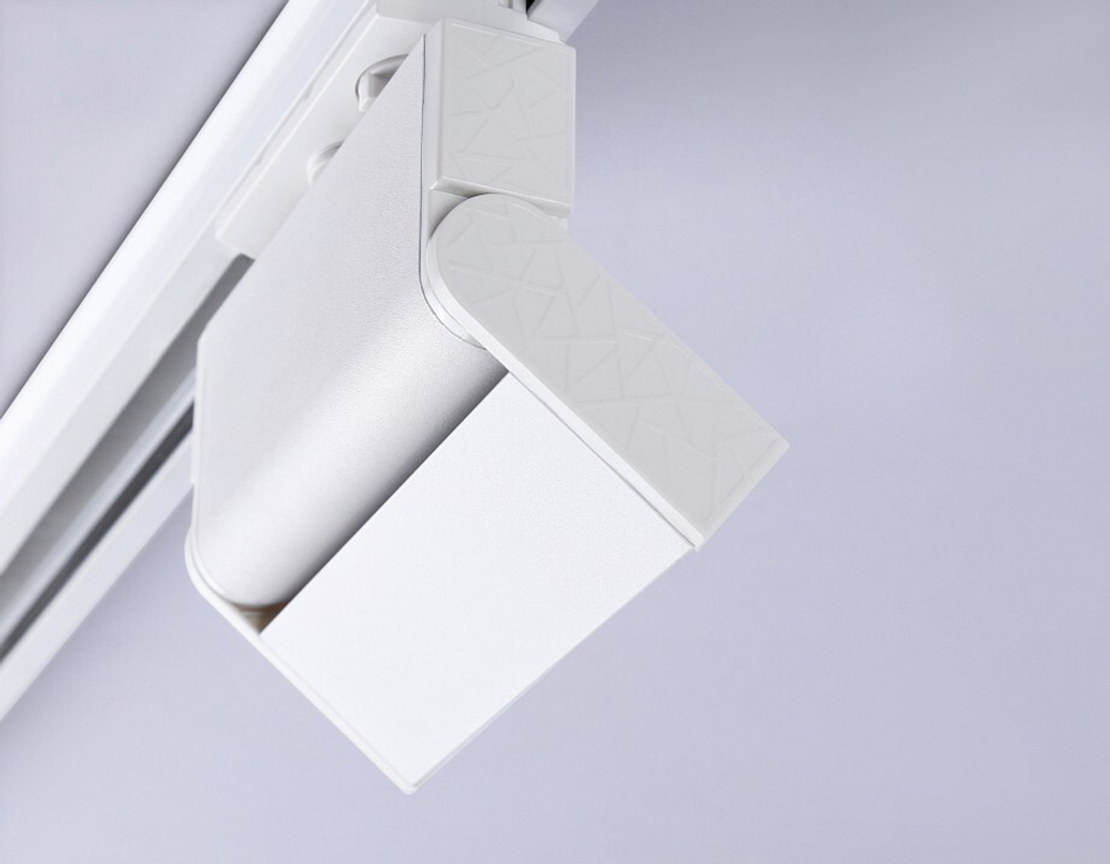 Светильник на штанге Ambrella Light GL GL6801