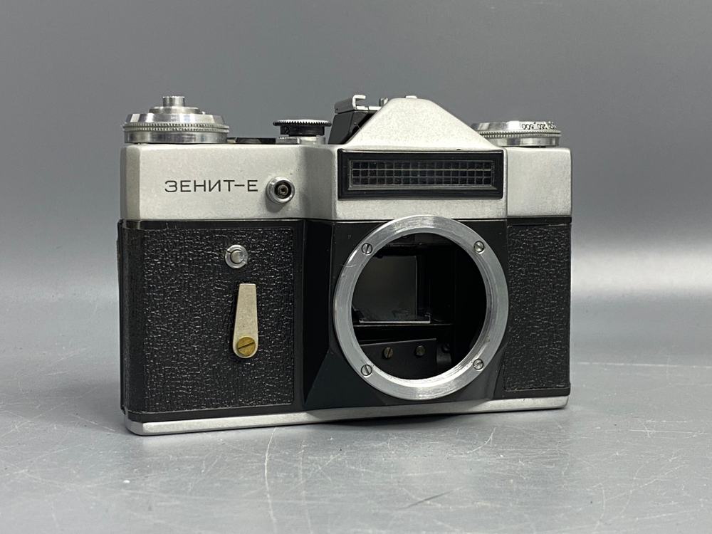 Zenit-E+ Helios 44-2 2/58mm