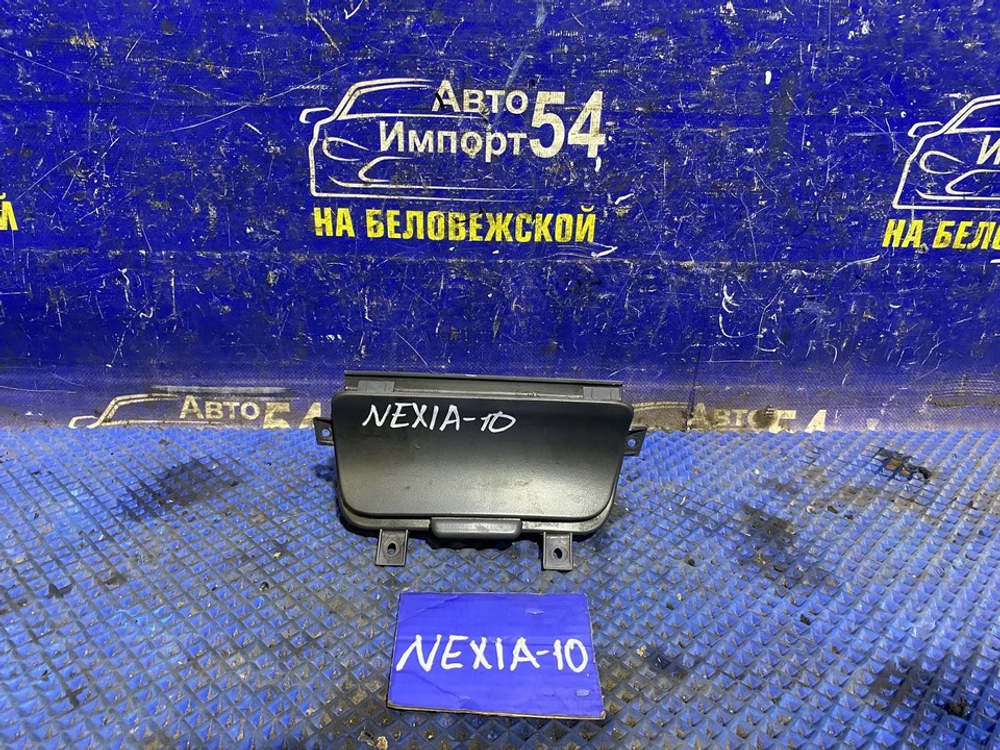 Пепельница DAEWOO NEXIA 1997