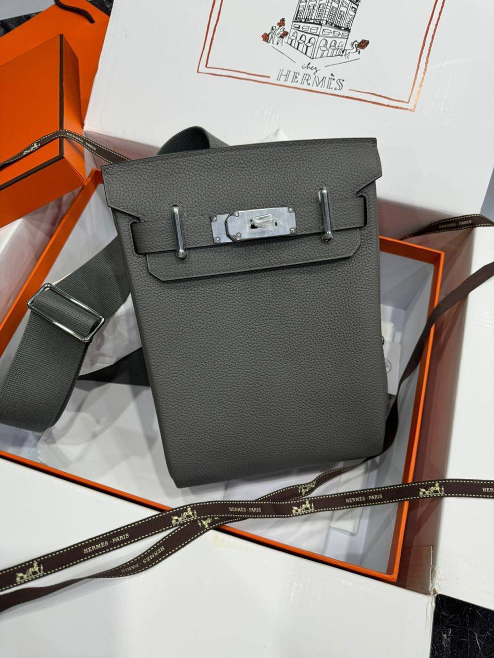 Сумка-слинг Hermes