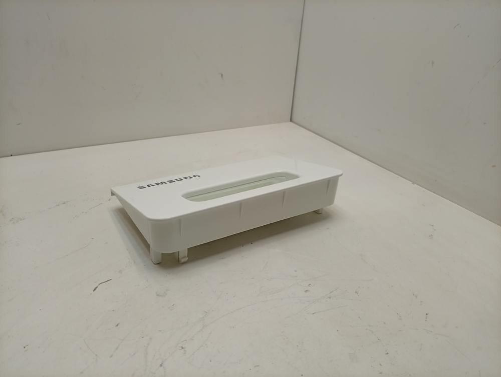 WF8500NMW/YLP кт24 Крышка бункера для стиральных машин Samsung б/у