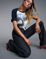Женские прямые джинсы свободного кроя - BERSHKA