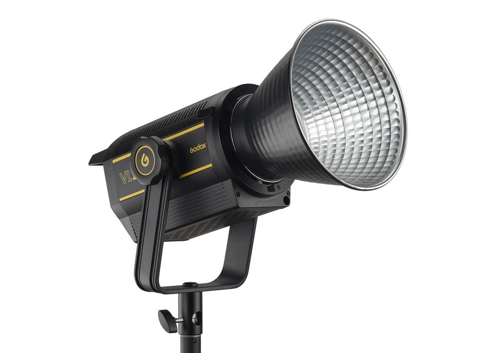 Светодиодный осветитель Godox VL200
