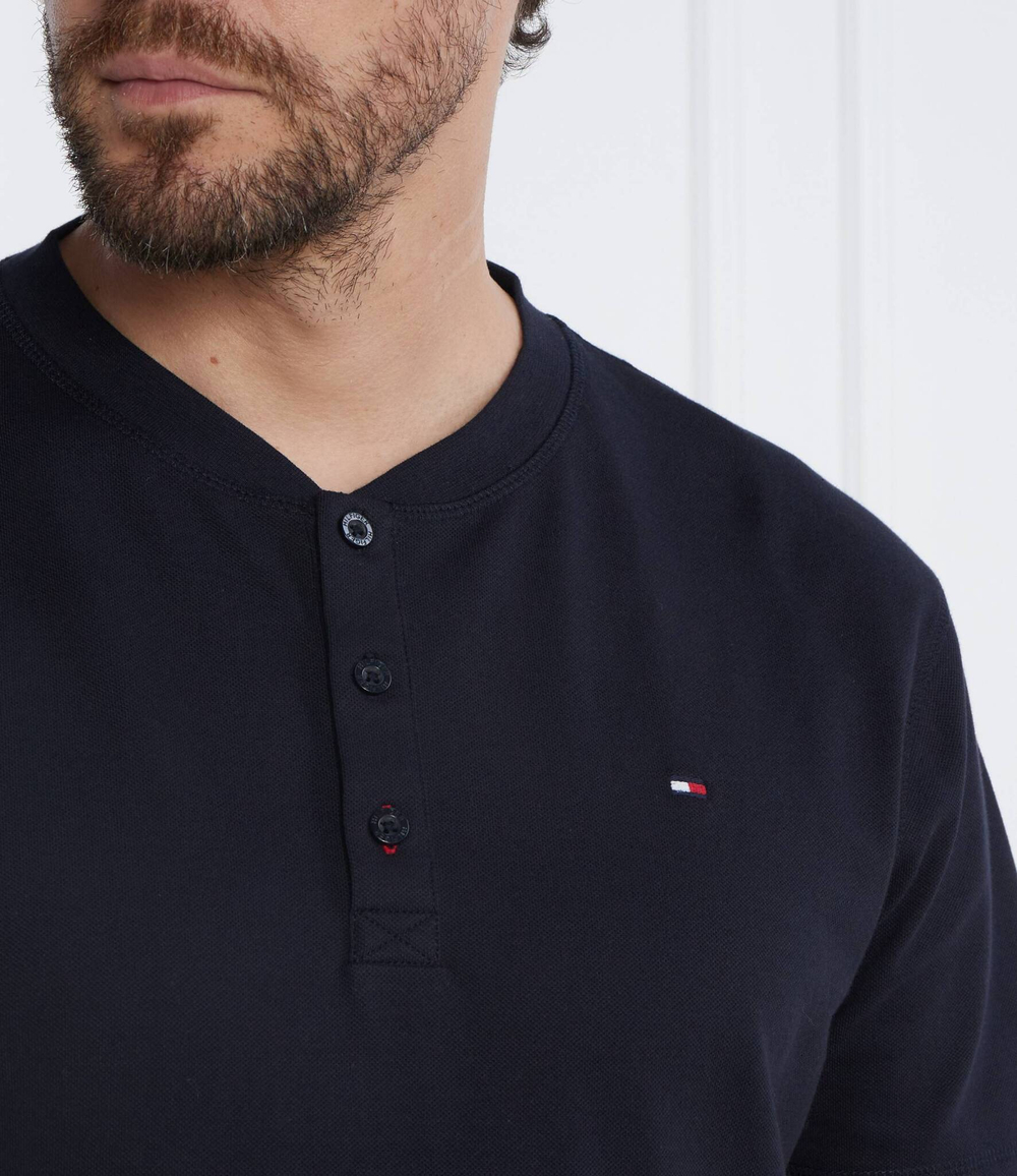 Футболка HENLEY Tommy Hilfiger - темно-синий(UM0UM02803)