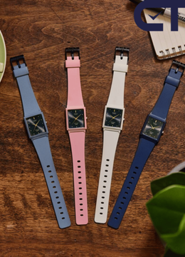 CASIO MQ-38UC-2A2 — классические аналоговые часы с чёрным циферблатом и голубым ремешком