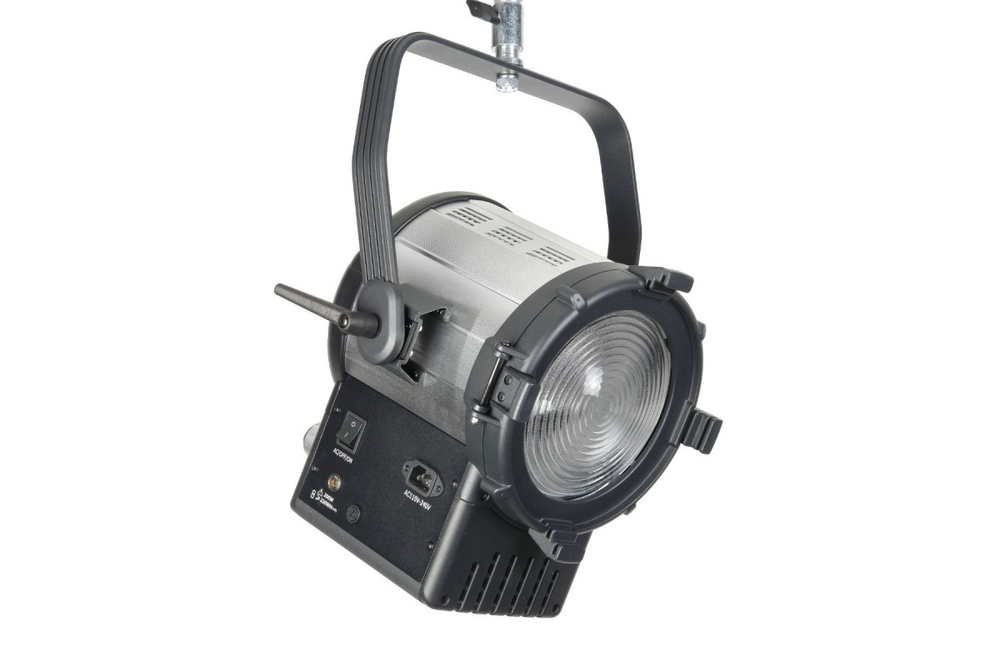 Осветитель студийный GreenBean Fresnel 200 RGB X3 DMX