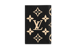 LOUIS VUITTON Embossed Soft Grain Cow Leather Passport Holder Women"s Black/Beige