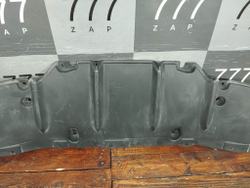 Пыльник заднего бампера Mercedes CLA (C118) 19-нв Б/У Оригинал A1186805100