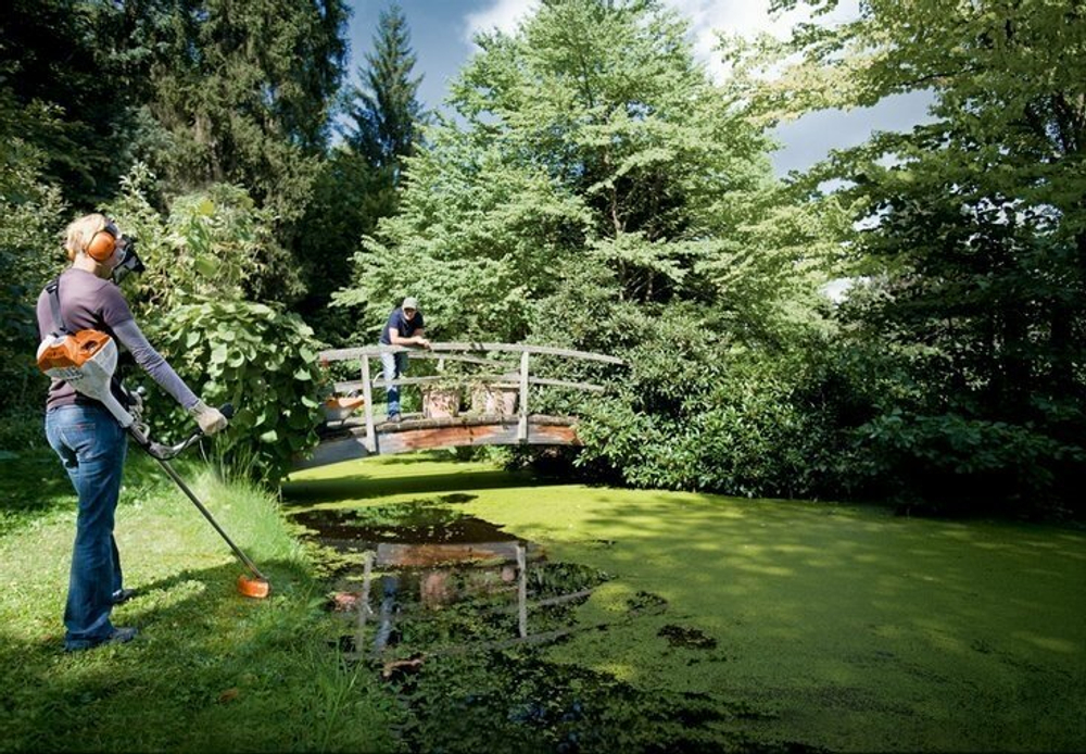 Триммер бензиновый STIHL FS 120, 1.8 л.с.