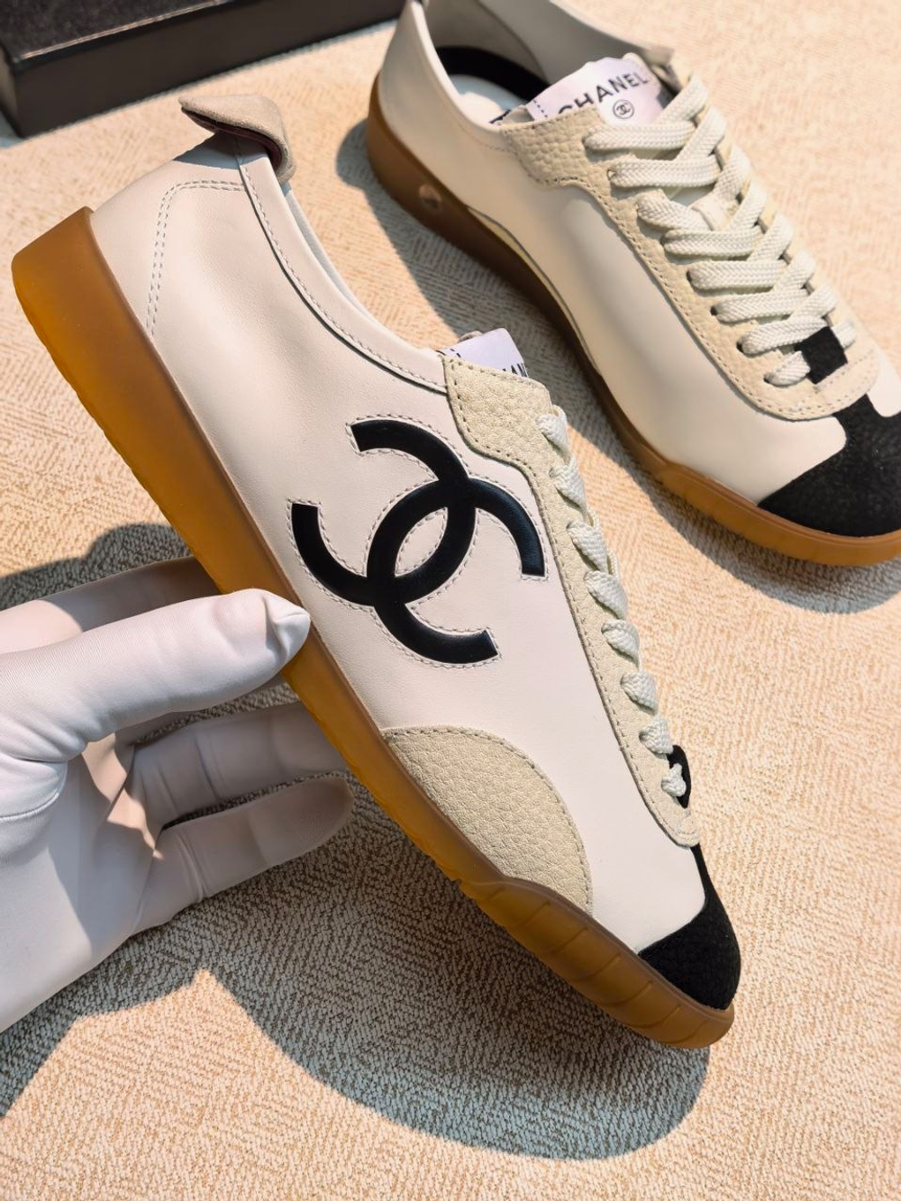 Кроссовки Chanel