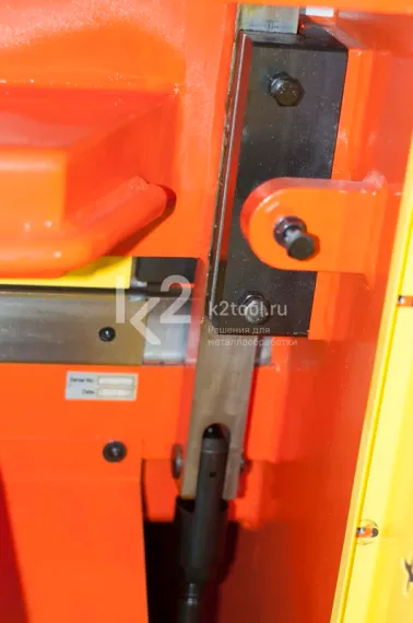 Гидравлическая гильотина STALEX HQ01-1.6X2500B