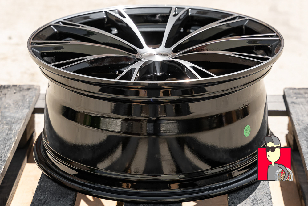 Комплект дисков Vossen VPS-3313 FlowForm 17x7.5 et38 5x100