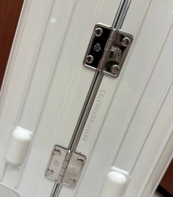 Чемодан Rimowa Hybrid