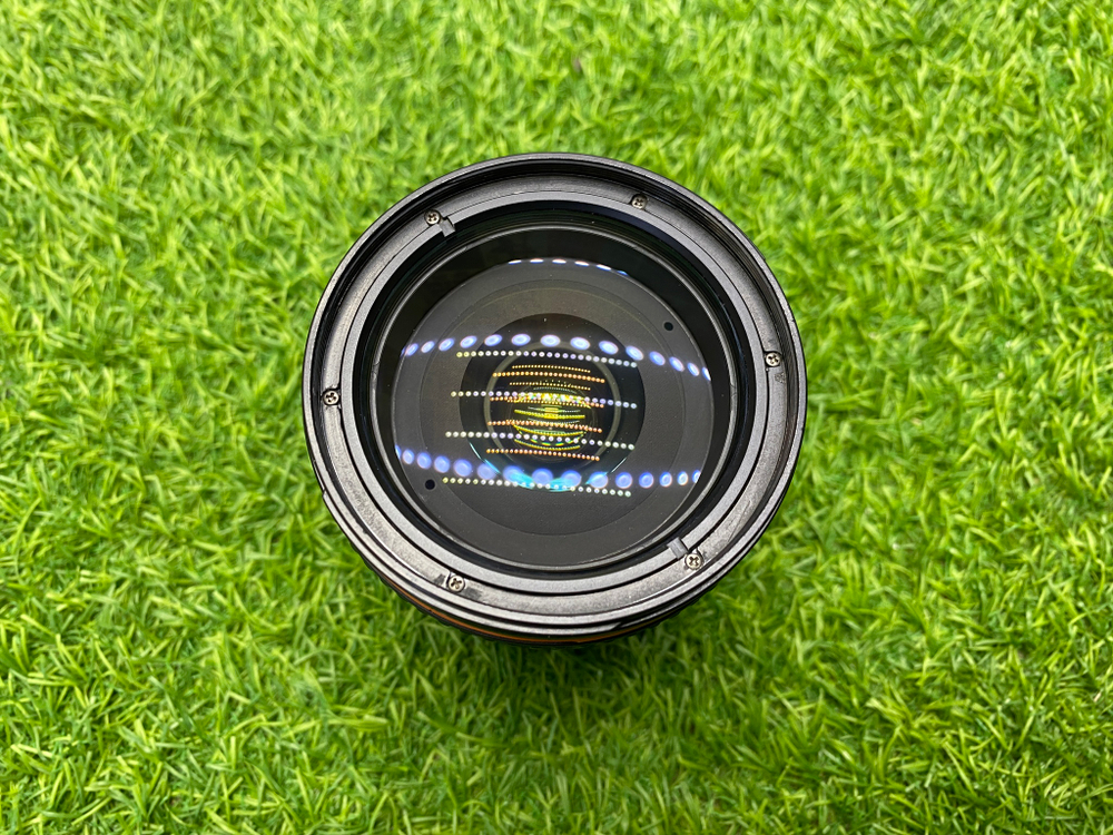 Nikon 18-200mm 3.5-5.6G ED AF-S VR DX