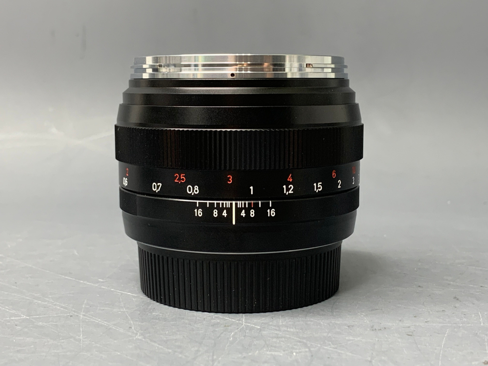 Carl Zeiss Planar T* 1.4/50mm ZE Canon EF