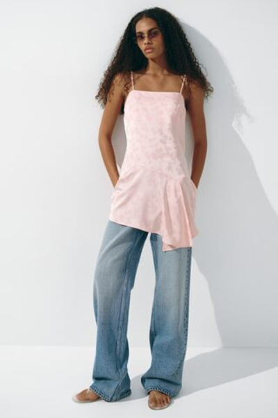 Атласное платье на бретелях — Светло-розовый - H&M