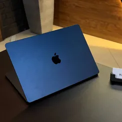 Б/У Ноутбук Apple MacBook Air 15 M2 8\512 Midnight 93% (93 цикла) (M9N93N4CQJ)