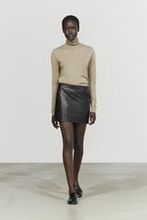 Юбки Massimo Dutti