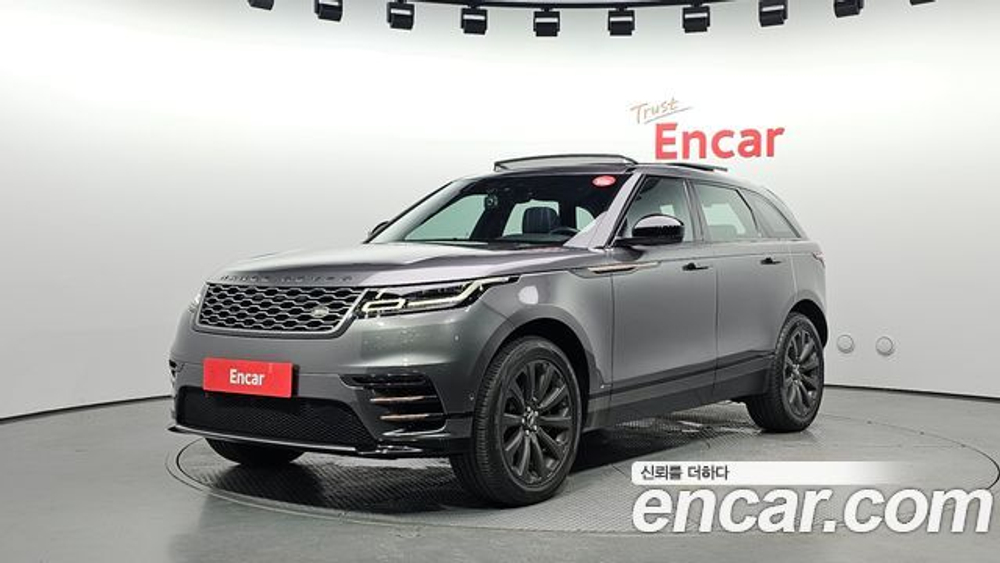 Land Rover Range Rover Velar 3.0 D300 R-Dynamic SE — 2018