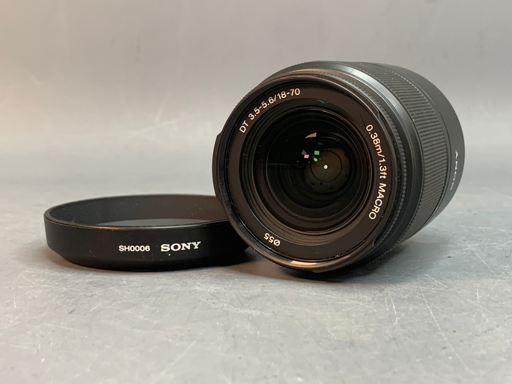 Sony DT 18-70mm 3.5-5.6
