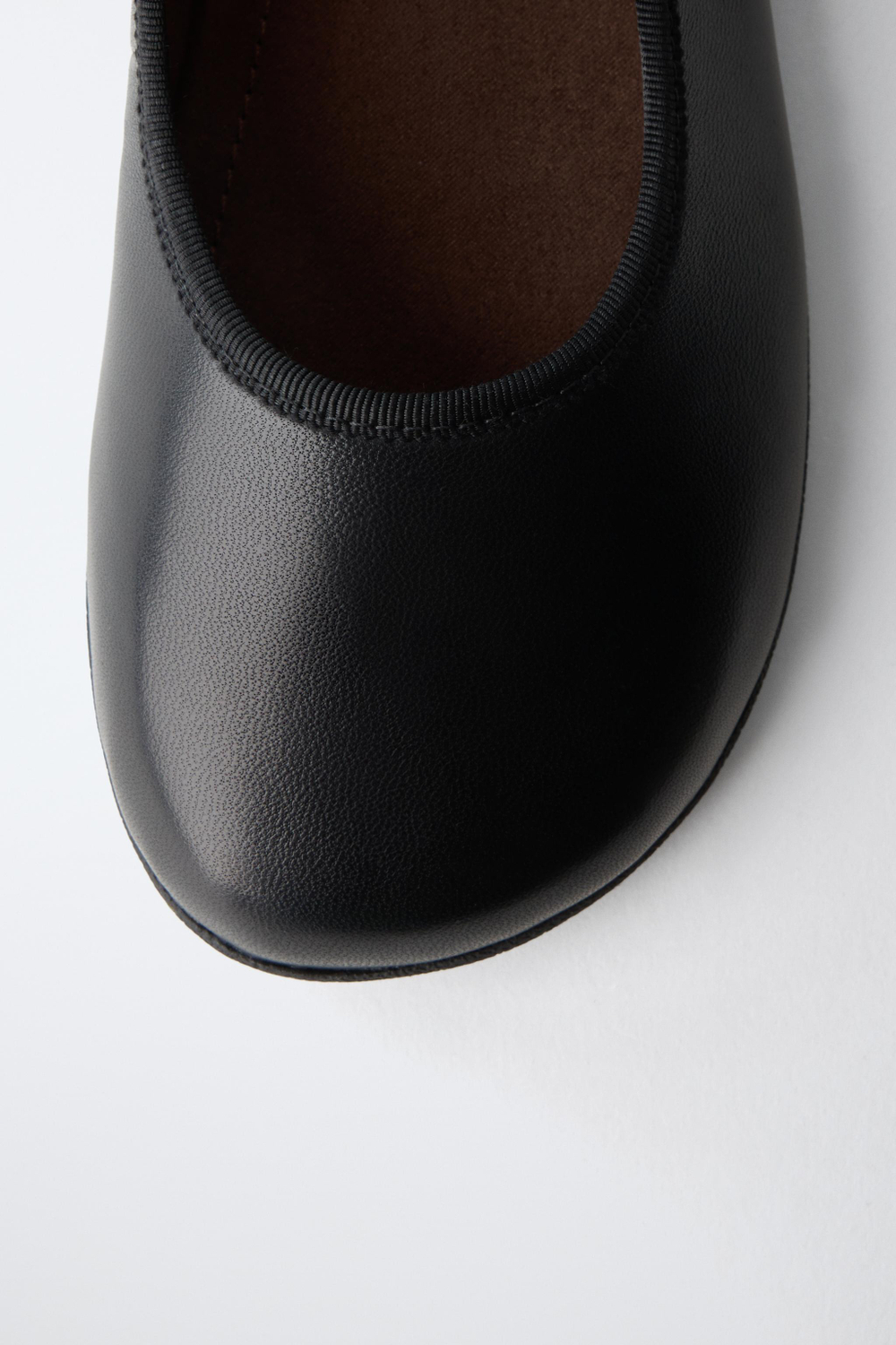 ZARA КОЖАНЫЕ БАЛЕТКИ BAREFOOT, ЧЕРНЫЙ