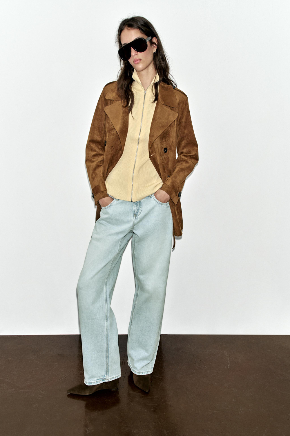 ТРЕНЧ ИЗ ИСКУССТВЕННОЙ ЗАМШИ С ПОЯСОМ — ZARA