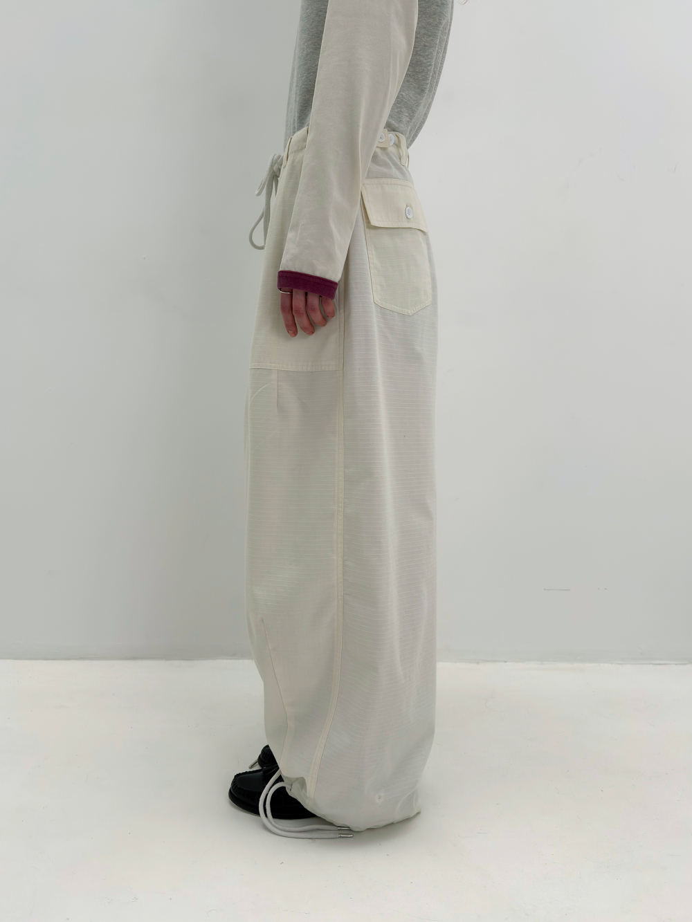 SNOW Monks pants