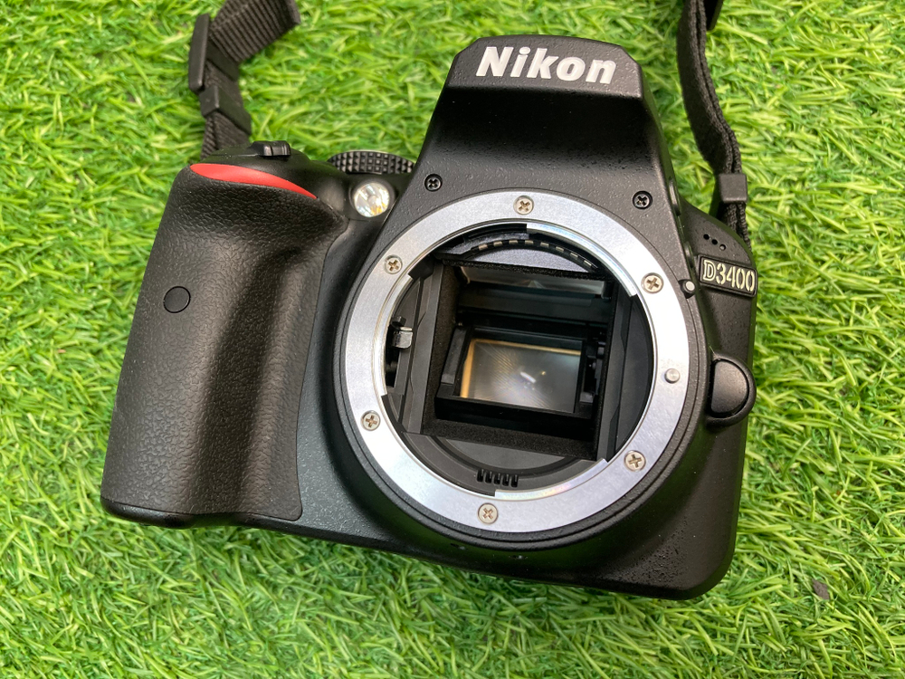 Nikon D3400 Kit AF-P DX 18-55mm G VR 700 кадров