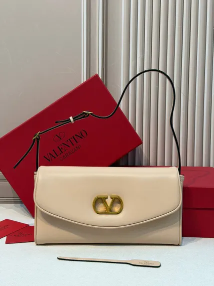 Сумка Valentino Garavani DeVain small