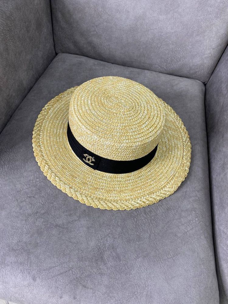Бусы CHANEL