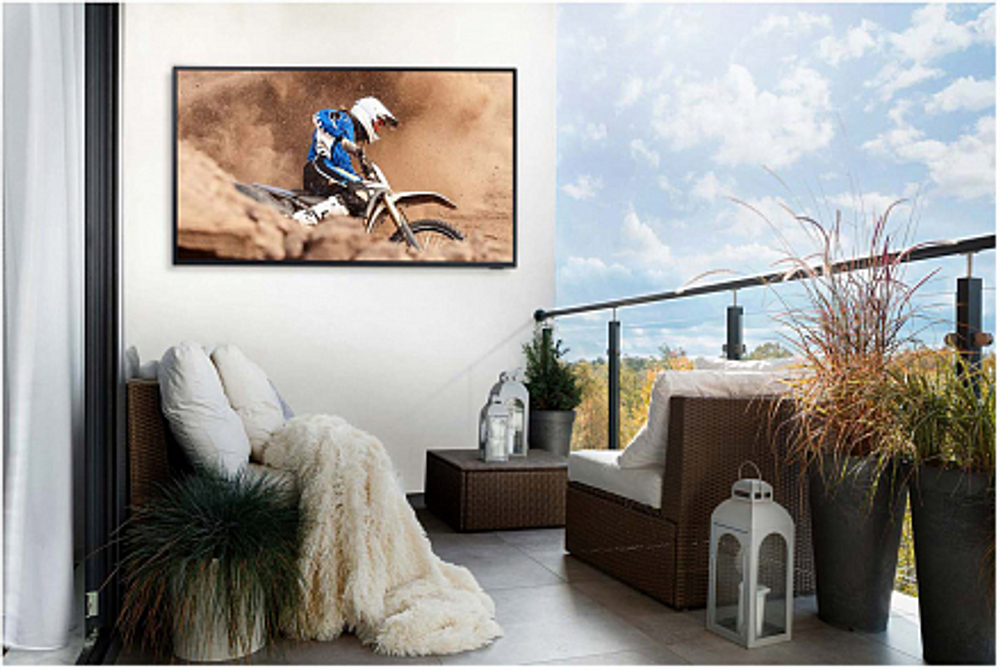 Телевизор Samsung QE75LST7TAUXRU