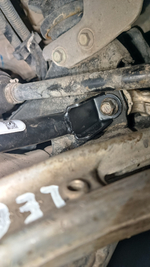 Распорки передние нижние боковые Subaru Outback 4 (BR) (ПОД ЗАКАЗ)