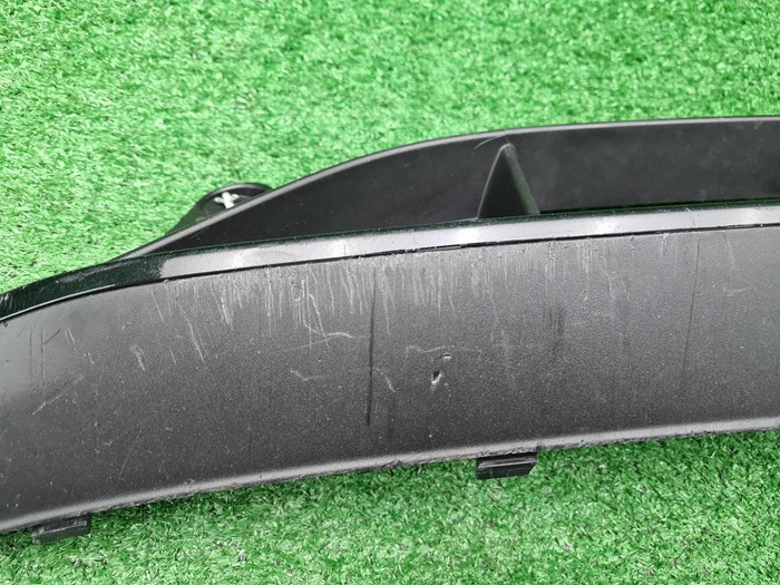 Решетка перед. бампера Mercedes E W213 (20-23) AMG
