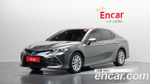Toyota Camry 2.5 LE Hybrid — 2023