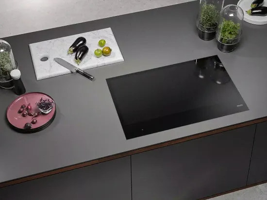 Индукционная варочная панель Miele KM7678 FL