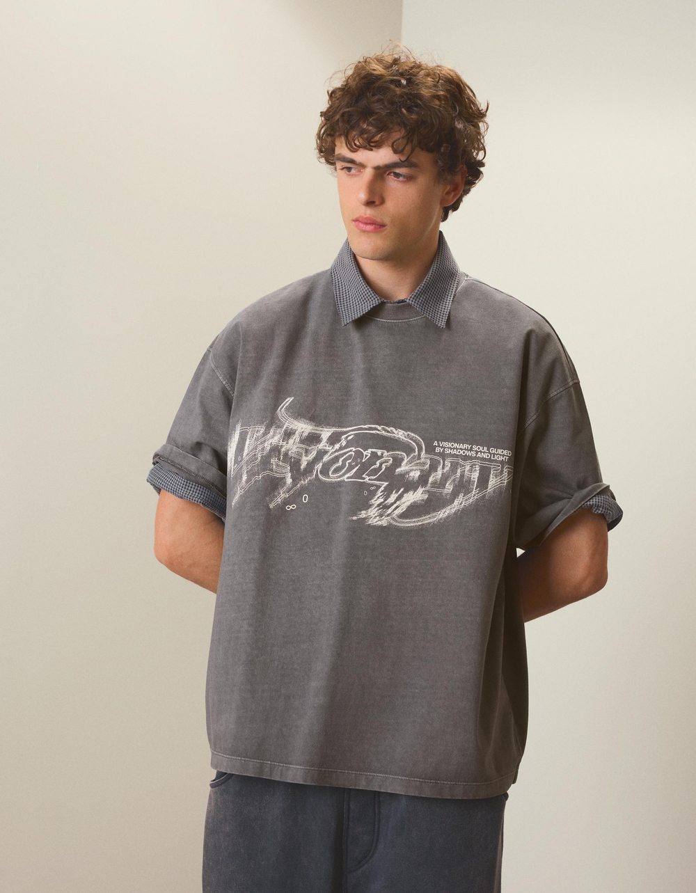Мужская футболка boxy fit с принтом, арт. 1916/732 - BERSHKA