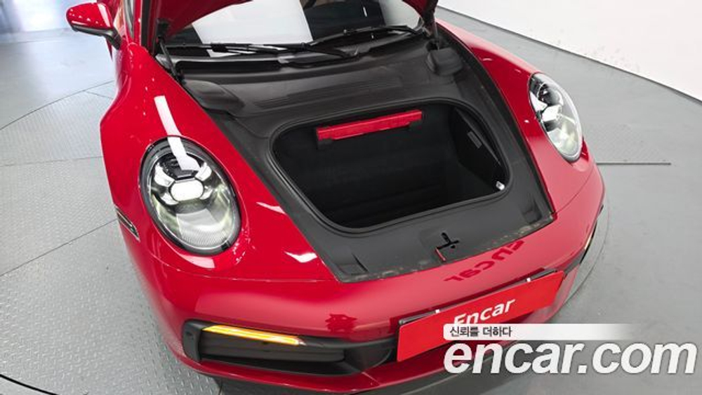 Porsche 911 Carrera 4S Cabriolet — 2021