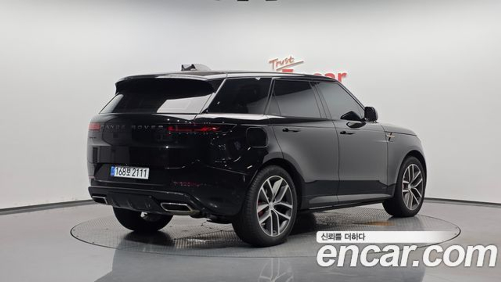 Land Rover Range Rover Sport P400 AB — 2025