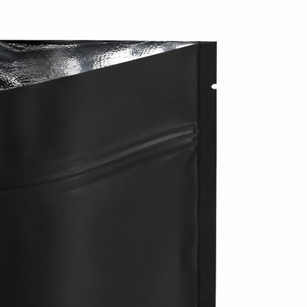 Металлизированный черный матовый дой-пакет с многоразовым замком zip-lock. Размер 105х195 мм