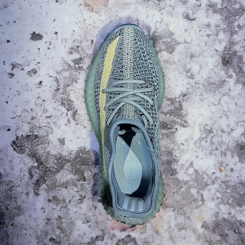 Adidas Yeezy Boost 350 V2 • Ash Blue