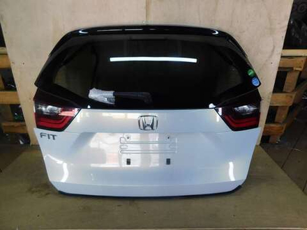 дверь задняя Honda Fit GR1 GS5